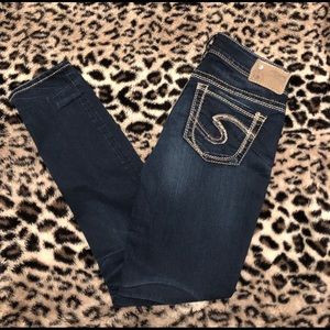 Silver Suki Mid Rise Skinny Jeans women’s 27x 31
